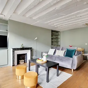 https://cmg-superbe-appartement-4p-marais-montorgueil.fr-paris.fr