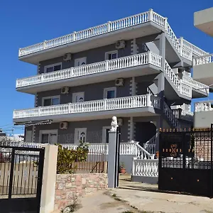 https://john-apartments.albaniahotels.org